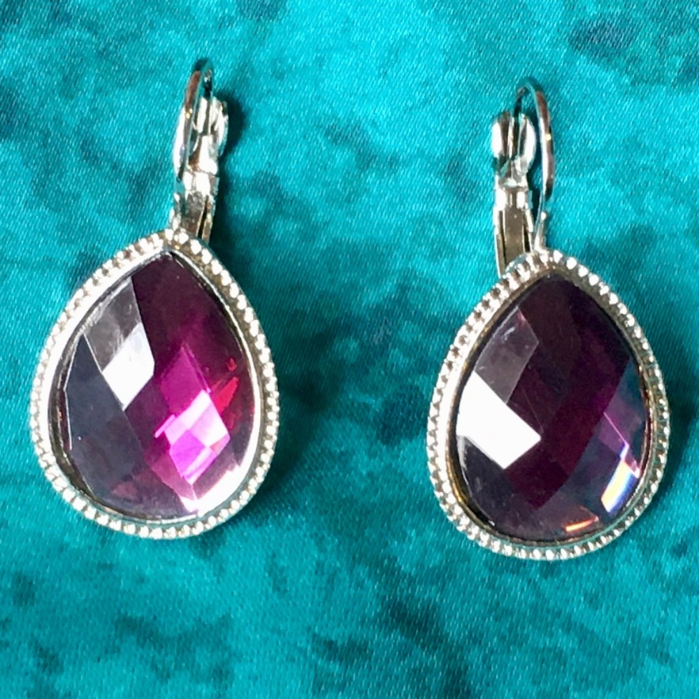 1928 Faux Amethyst Tear Drop Earrings - Picture 2 of 3